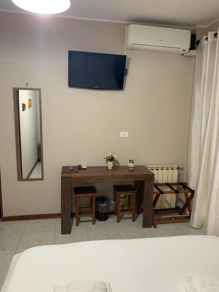 Bb Dante Bed & Breakfast Messina Exterior foto